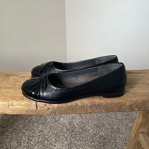 Aerosoles Beckon Flats, Black